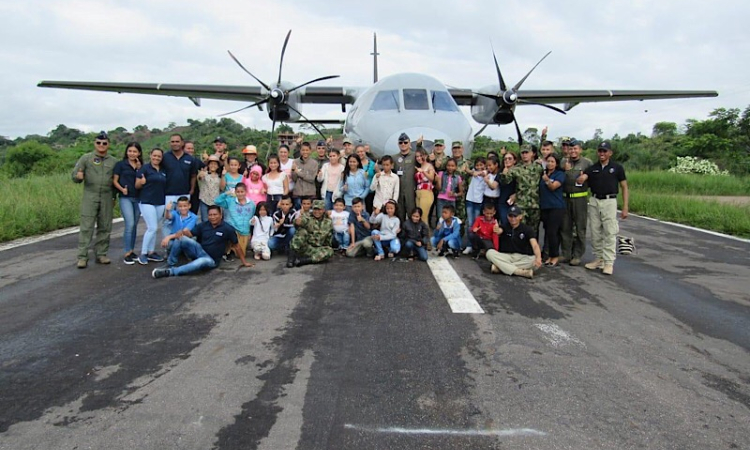 Niños del Sur de Bolívar conocerán el mar, gracias a la Fuerza Aérea Colombiana y al Ejército Nacional