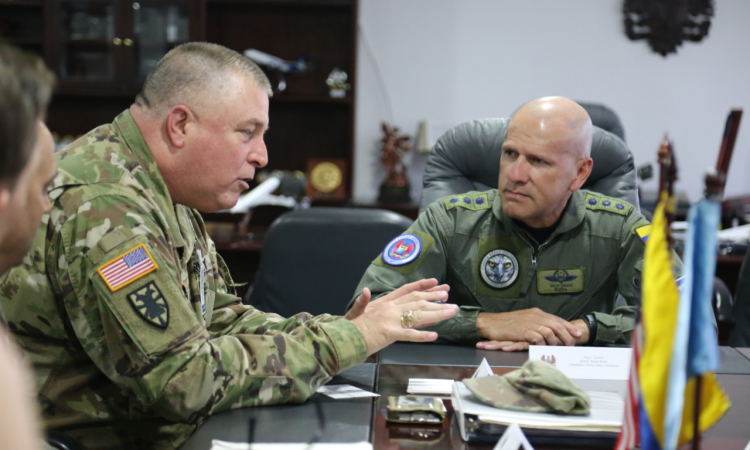 Encuentro de líderes de la Guardia Nacional de Carolina del Sur de Estados Unidos y la Fuerza Aérea Colombiana