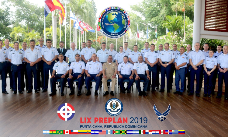 Liderazgo regional y hemisférico de la Fuerza Aérea Colombiana es reconocido en reunión preparatoria del SICOFFA