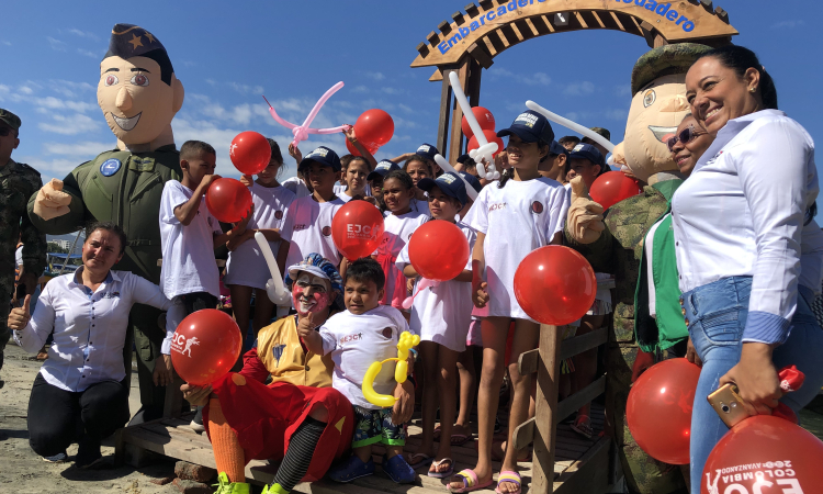 Desde el sur de Bolívar, 25 niños conocen el mar de la mano de los Héroes de Colombia 