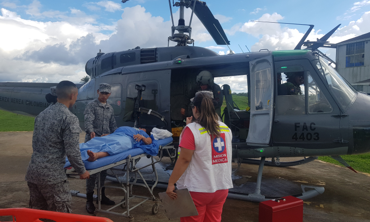 Mujer embarazada en trabajo de parto fue trasladada por la Fuerza Aérea Colombiana hasta la capital caqueteña