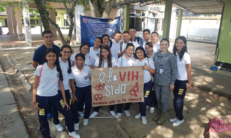 El CACOM 1 acompañó a los estudiantes de Puerto Salgar en la Semana de la Salud