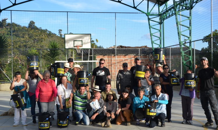 Sesenta familias de Antioquia recibieron filtros para potabilizar el agua 