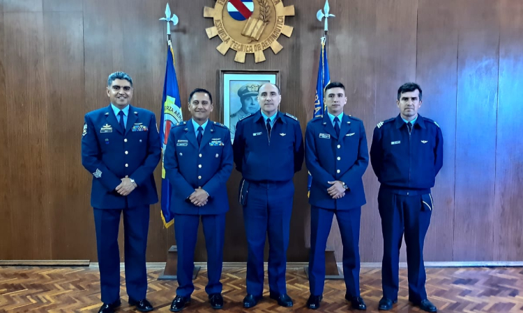 Visita geoestratégica a la Fuerza Aérea Uruguaya – Internacionalización de ESUFA