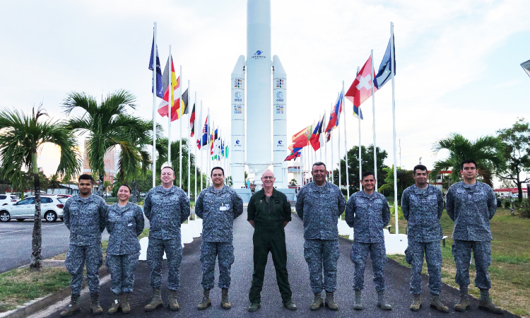 Acercamiento a las bases de lanzamiento espacial europeas por parte de la Fuerza Aérea Colombiana en la Guayana Francesa