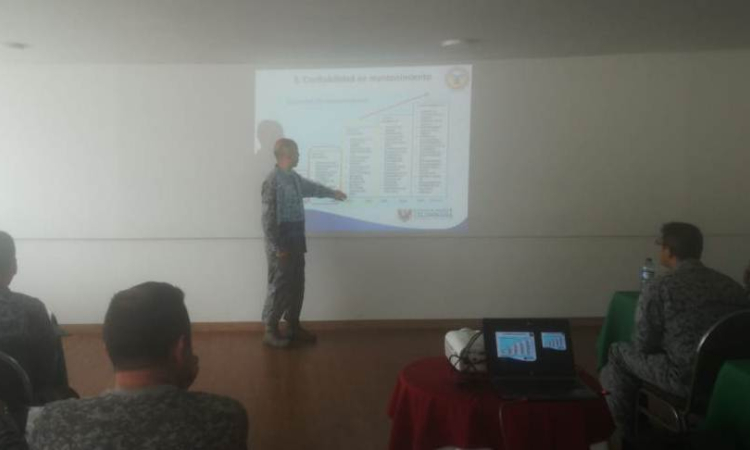 Comando Aéreo de Mantenimiento lidera curso de Inspector Técnico de la Fuerza Aérea Colombiana 
