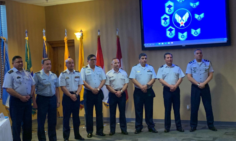  Técnico Jefe de Comando de la Fuerza Aérea se reunió con sus pares de Suramérica