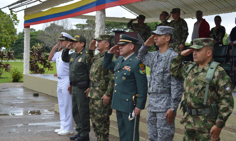 GAAMA participa en ceremonia militar de transmisión de la Brigada de Selva N°26