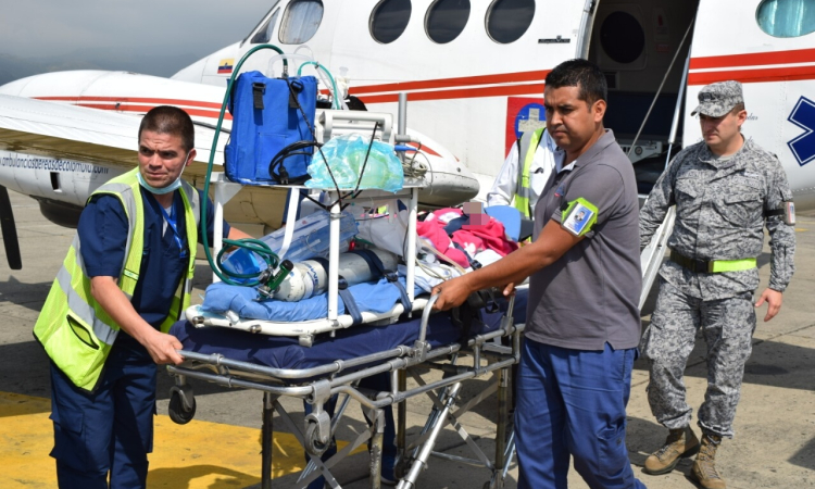 Base Aérea Marco Fidel Suárez se convirtió en puente aéreo para trasladar a un menor en estado critico de salud