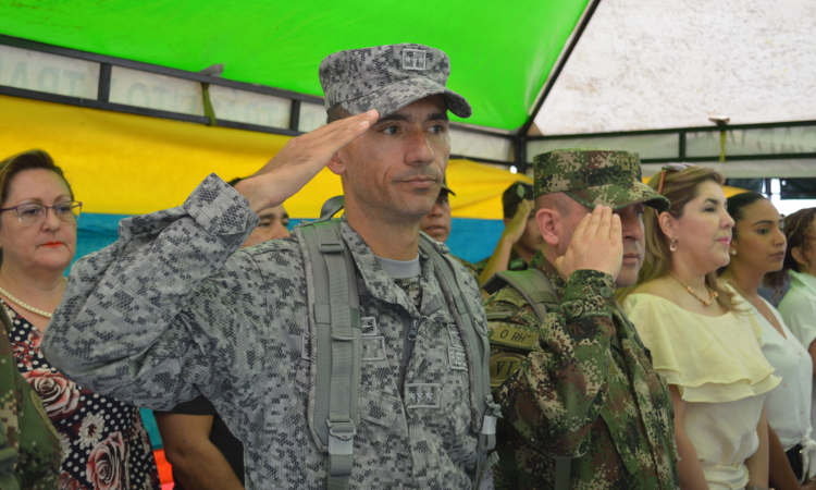 Fuerza Aérea Colombiana participa en la ceremonia de transmisión de mando de la PONAL en la Amazonía