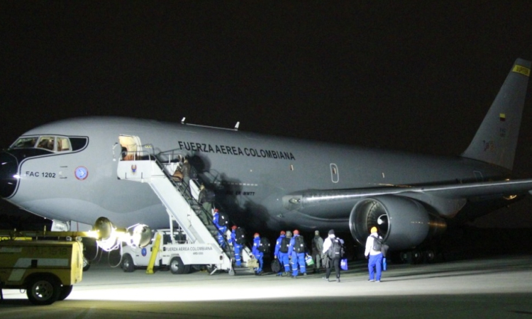 Avión Júpiter 767 de su Fuerza Aérea Colombiana despegó rumbo hacia Wuhan