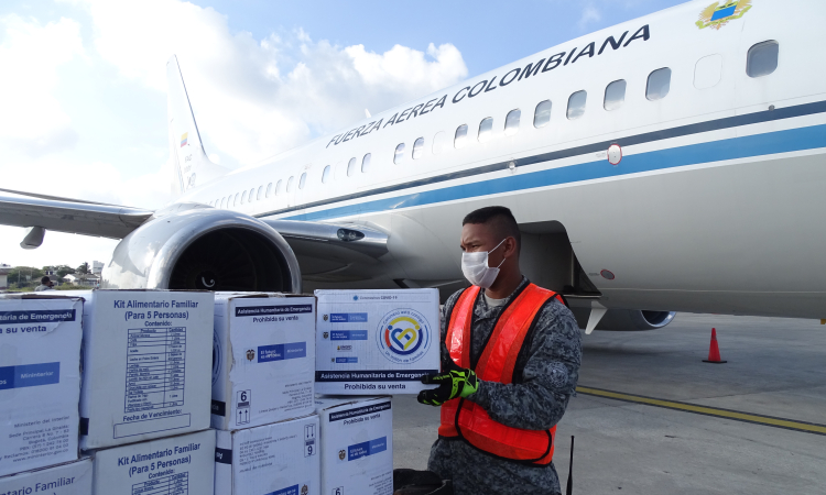 Avión presidencial FAC-0001 cumple una nueva misión humanitaria en San Andrés Islas 