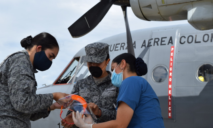 Más de 1.700 medicamentos y elementos de bioseguridad fueron entregados en Guapi, Cauca