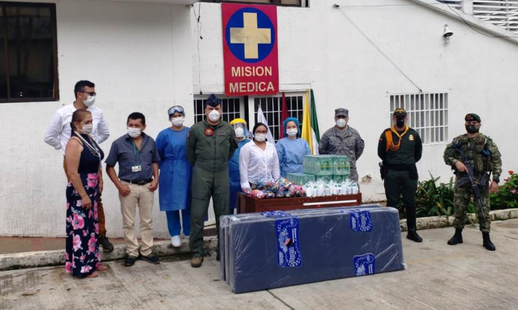 Fuerza Aérea continúa llevando ayudas a centros de salud del Tolima