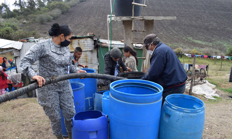 173.200 galones de agua han sido entregados a Zipacón Cundinamarca