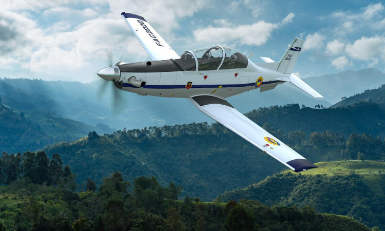 Nuevas aeronaves para el entrenamiento básico y avanzado de pilotos en formación en la Fuerza Aérea Colombiana