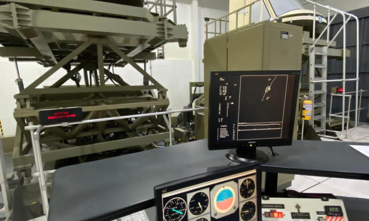 Simulador de vuelo, una verdadera máquina de entrenamiento para pilotos de ala rotatoria