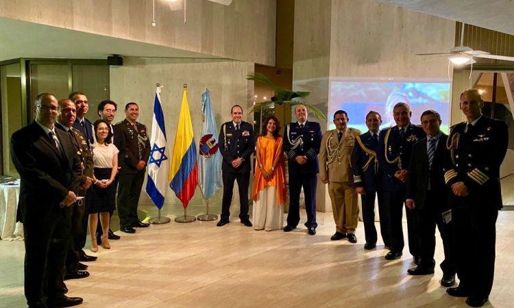 Agregaduria Aérea en Israel celebra el Centésimo primer Aniversario de la Fuerza Aérea Colombiana