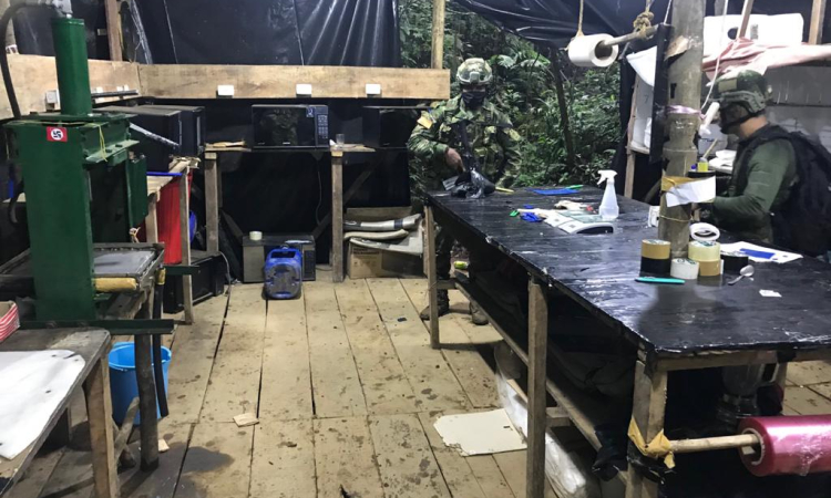 Destruido laboratorio con 1.696 kilos de clorhidrato de cocaína en el Valle del Cauca