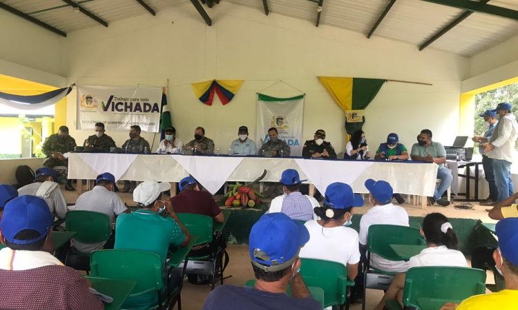 En Güerima: Fuerzas Militares y Policía Nacional asisten a Consejo Comunitario