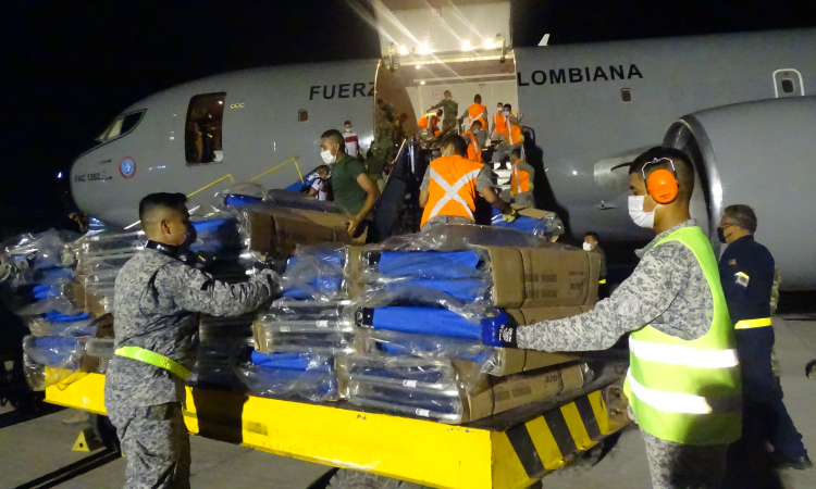 27 toneladas de ayudas humanitarias llegan a la Isla de Providencia y Santa Catalina, desde México