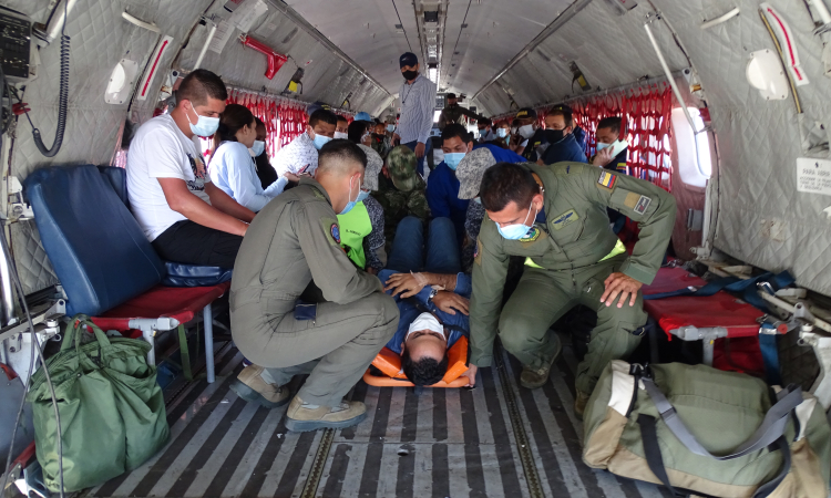 Aeronave C-295 realizó traslado aeromédico humanitario desde Providencia