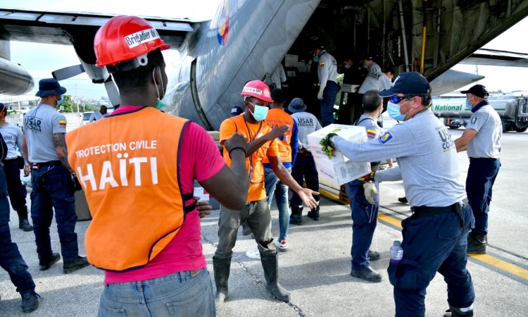 Misiones humanitarias en Haití, fueron apoyadas por su Fuerza Aérea Colombiana 