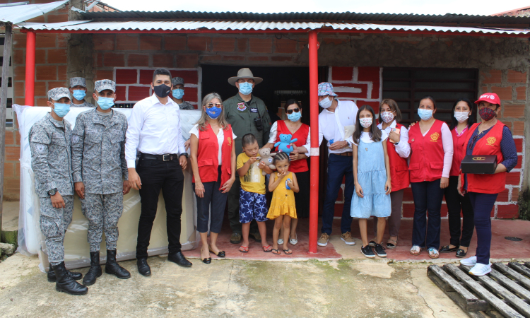 Bienestar y alegría para niños en condición de discapacidad gracias al Club Rotario de Yopal y su Fuerza Aérea