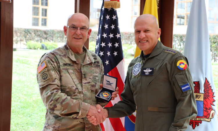 Contribución a la cooperación en materia de seguridad entre Colombia y la Guardia Nacional de Carolina del Sur  