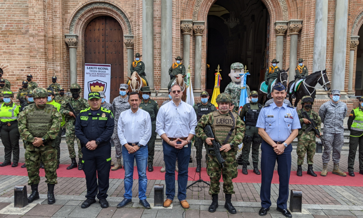 Autoridades realizan el lanzamiento de la campaña de seguridad “Apasiónate por la Vida” en el Valle del Cauca.