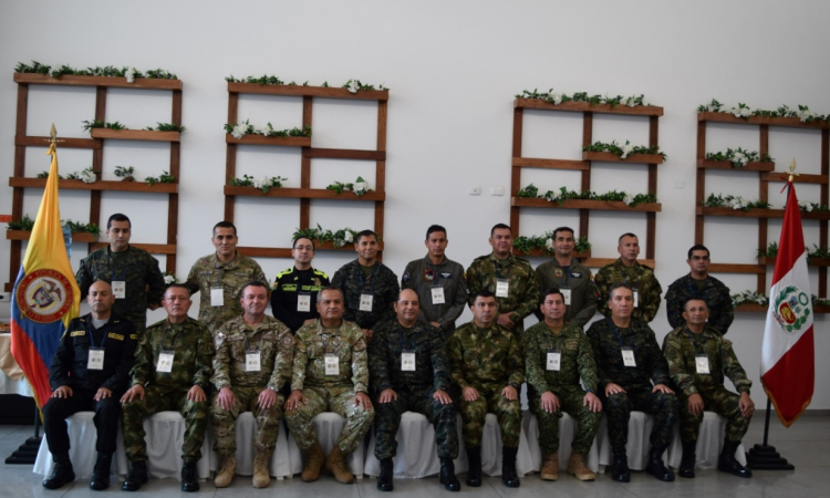 En la XI Reunión de Mandos Regionales Colombia – Perú, hizo  presencia su Fuerza Aérea Colombiana