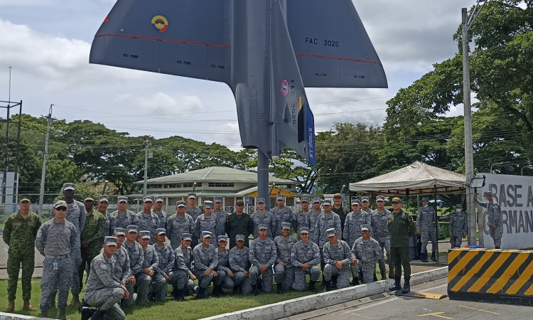 Inicia curso de Seguridad y Defensa de Bases en el Comando Aéreo de Combate No. 1