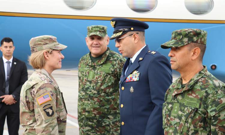 Inicia agenda de cooperación bilateral en el ámbito espacial en Colombia
