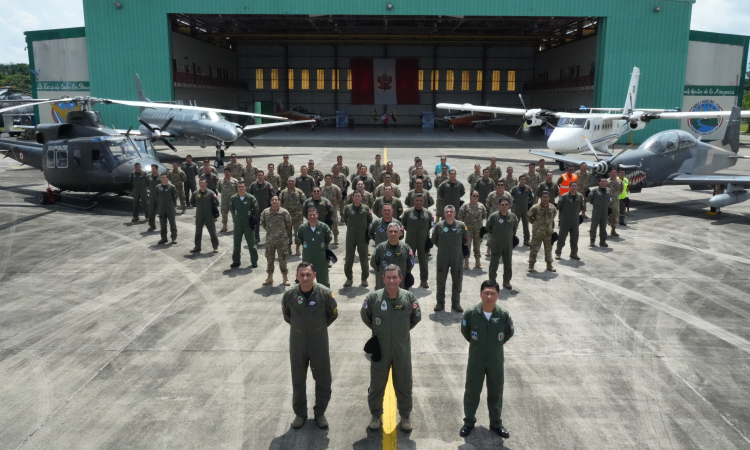 Con éxito finalizaron ejercicios aéreos en la Amazonía