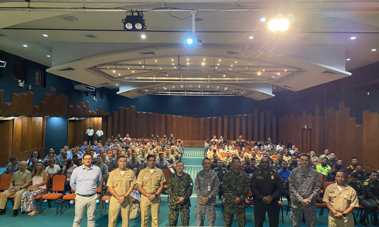 Conferencia para la Fuerza Pública en San Andrés, liderada por su Fuerza Aeroespacial