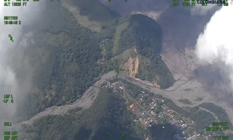 Aeronaves de la Fuerza Aeroespacial monitorean municipios afectados por eventos sísmicos en Meta y Cundinamarca