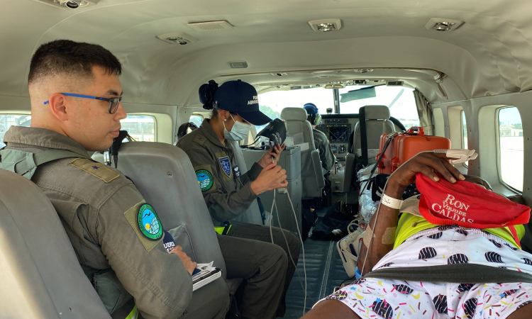 Misión de traslado aeromédico beneficia a habitante de Providencia, isla