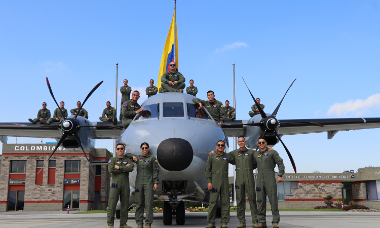 Comando Aéreo de Transporte Militar conmemora 60 años de servicio a la nación