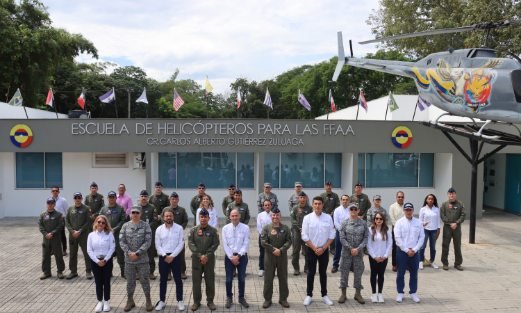 Implementación del equipo ToGo en operaciones aéreas, para monitoreo de redes energéticas en Colombia