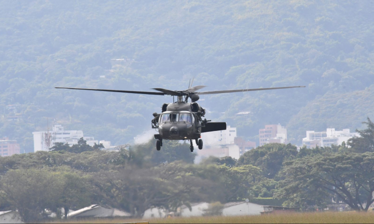 Apoyo aéreo refuerza la seguridad en el suroccidente colombiano