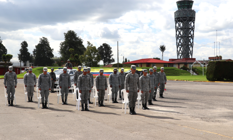 Con éxito, 17 jóvenes culminan su servicio militar en CATAM