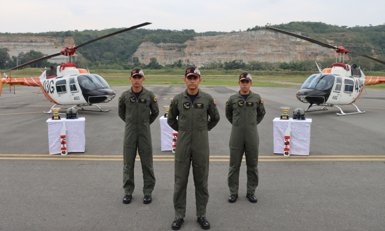 Alféreces avanzan en su carrera como futuros pilotos de la Fuerza Aérea Colombiana 