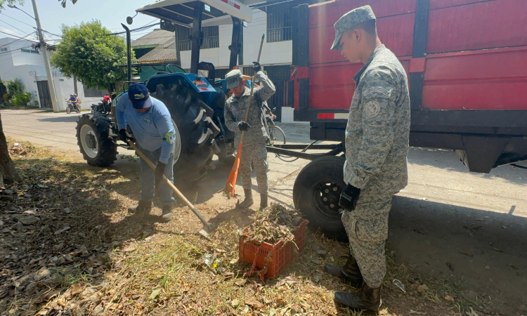 Colaboración activa en jornada de limpieza del barrio Gaitán de Puerto Salgar