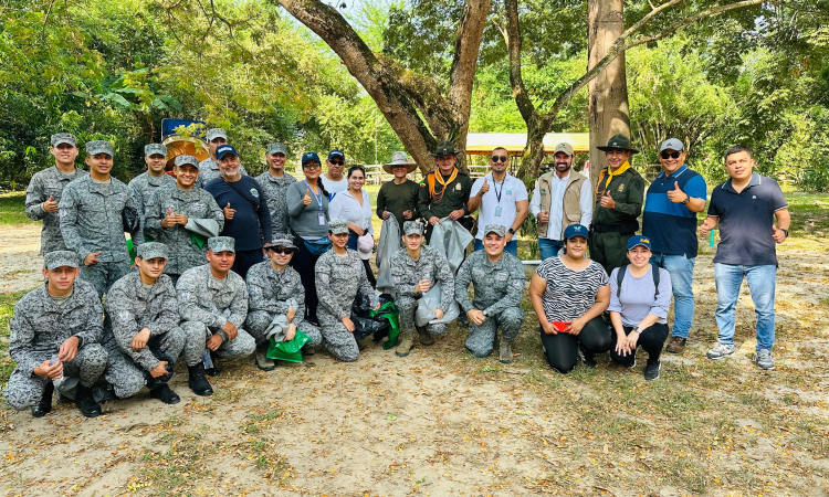 Juntos por la naturaleza: jornada de limpieza en orillas del río Magdalena