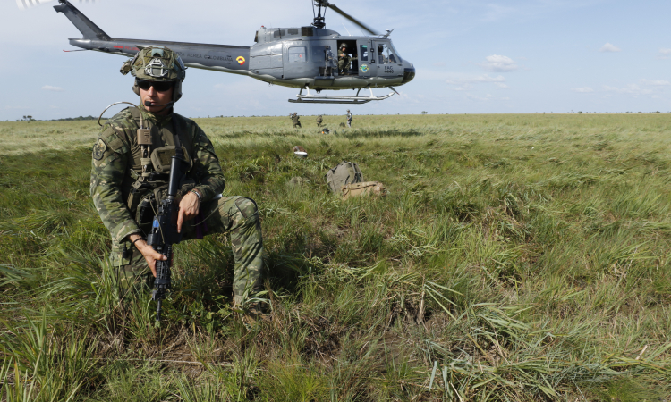 Fuerza Aérea Colombiana fortalece sus capacidades durante entrenamiento avanzado