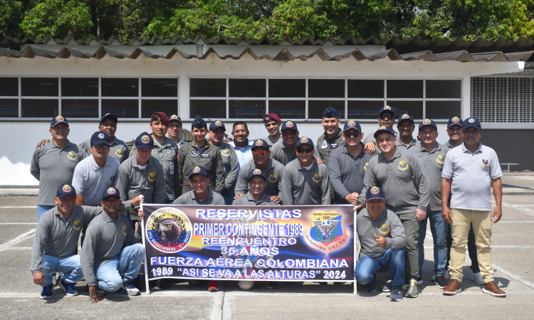  35 años después, reservistas del contingente 1 del 89 reviven experiencias militares