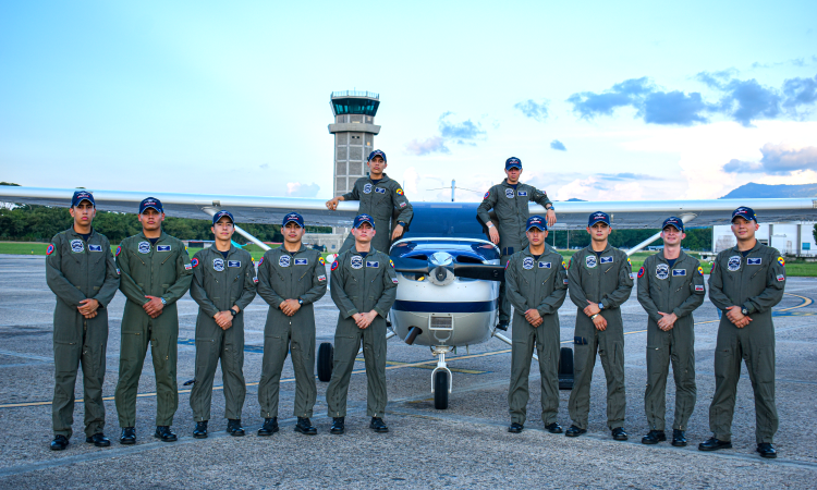 Cadetes culminaron Curso Primario De Vuelo, listos para nuevos desafíos aéreos