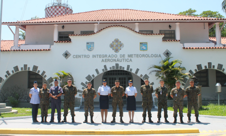 Fortalecimiento de cooperación en asuntos meteorológicos con la Fuerza Aérea Brasilera