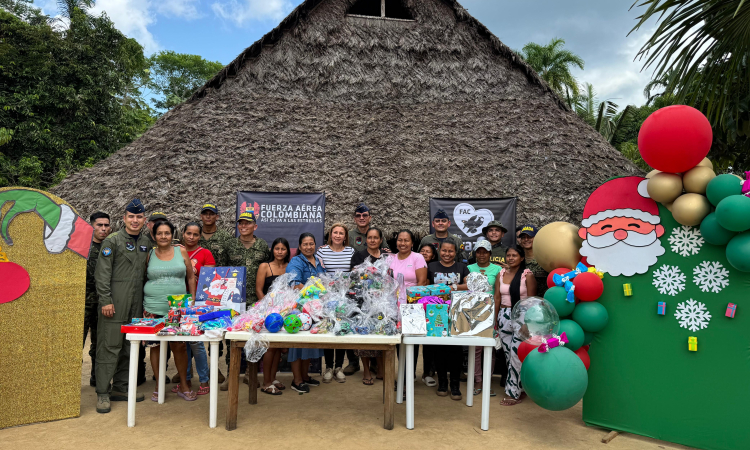 Operación gratitud transforma la navidad en el sur de la  Amazonía colombiana 