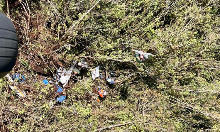 Helicóptero de la FAC apoya operaciones de rescate en Urrao
